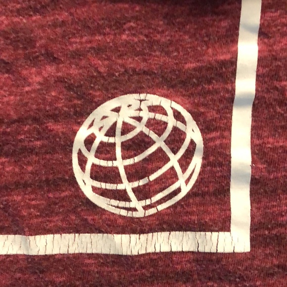 Hollister California Red Heathered Graphic Logo Shirt - 2 - Picture 9 of 9